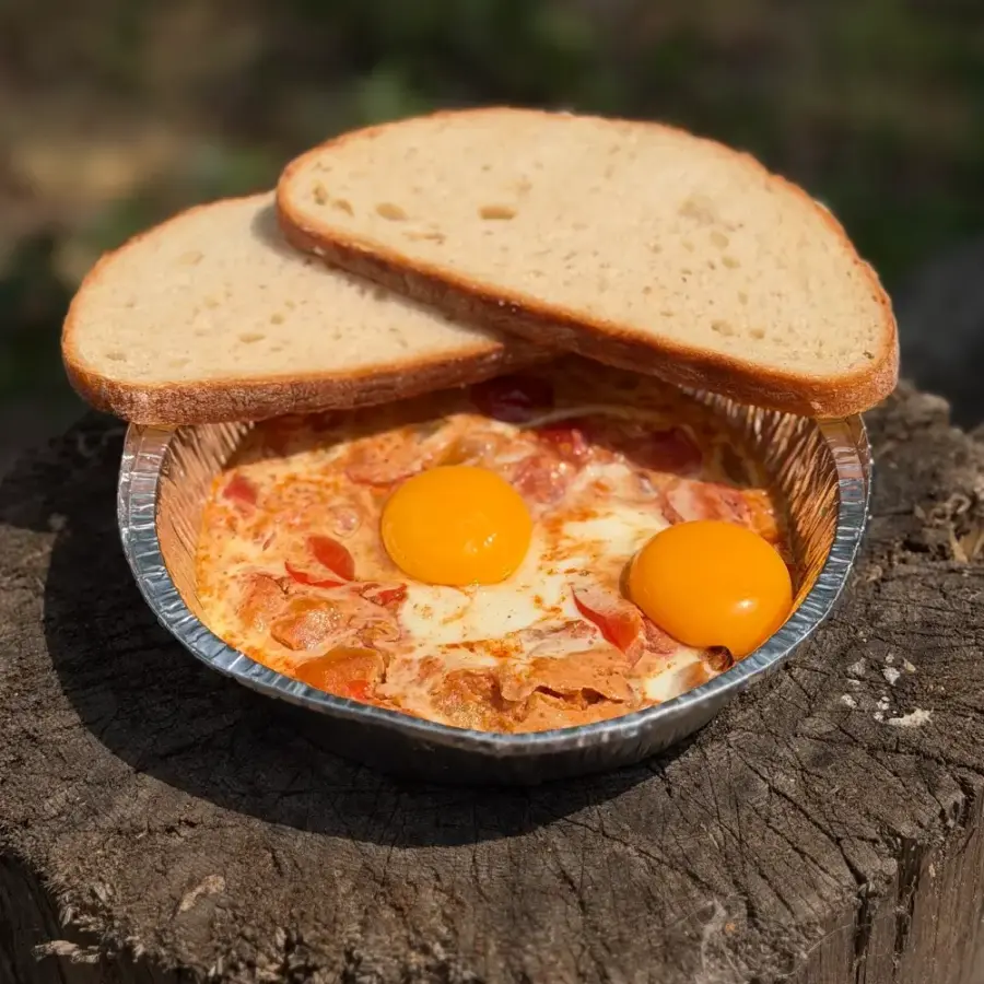 Шакшука з яйцем